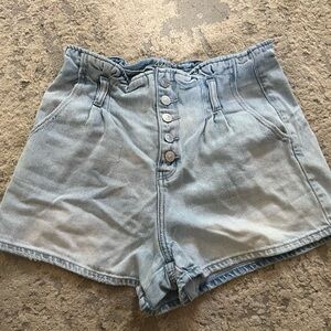Classic American Eagle Light Blue Denim Women Shorts size 10